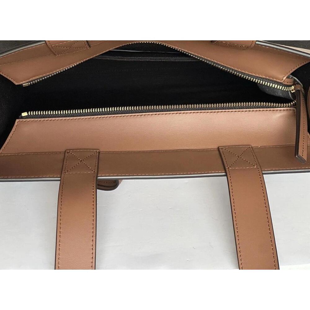 BNWT Burberry Manzon Tote Shoulder Bag Black/Dark Brown $1,350 - Picture 8 of 9